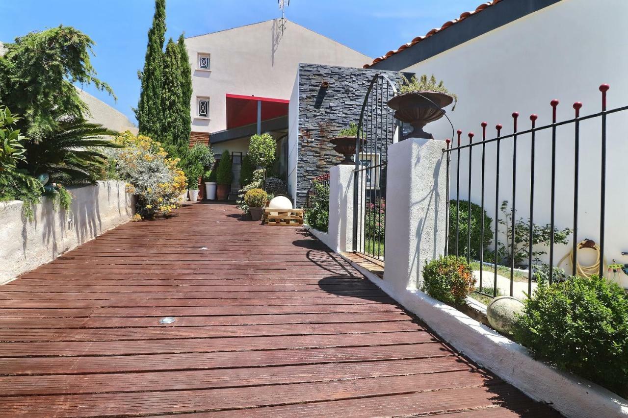 La Villa Blanche Marseille Exterior photo